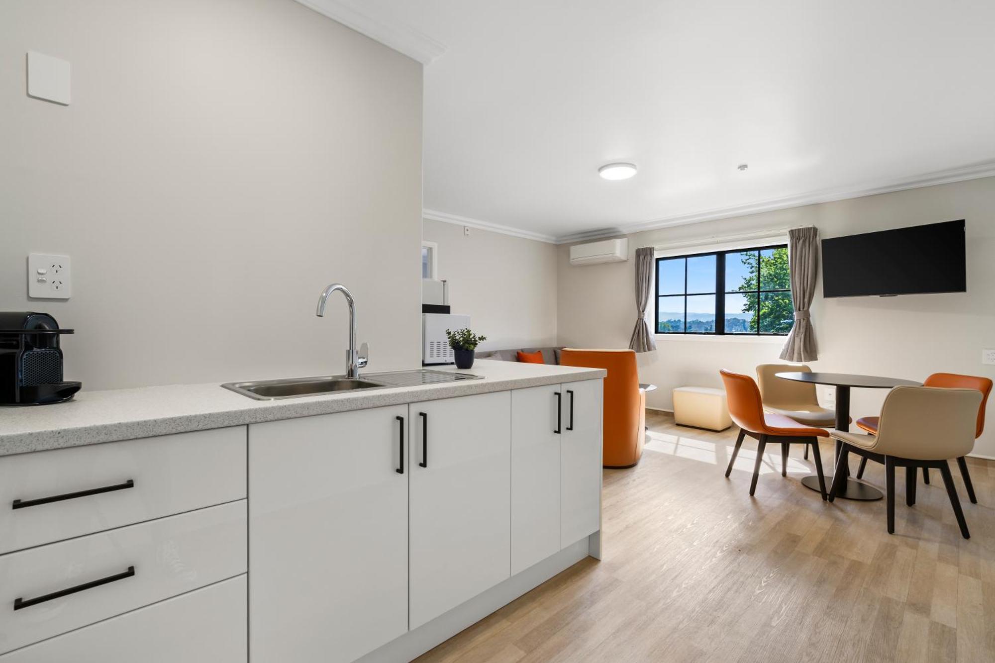 Stay 284 Rotorua - Refurbished Modern Accommodation Eksteriør billede
