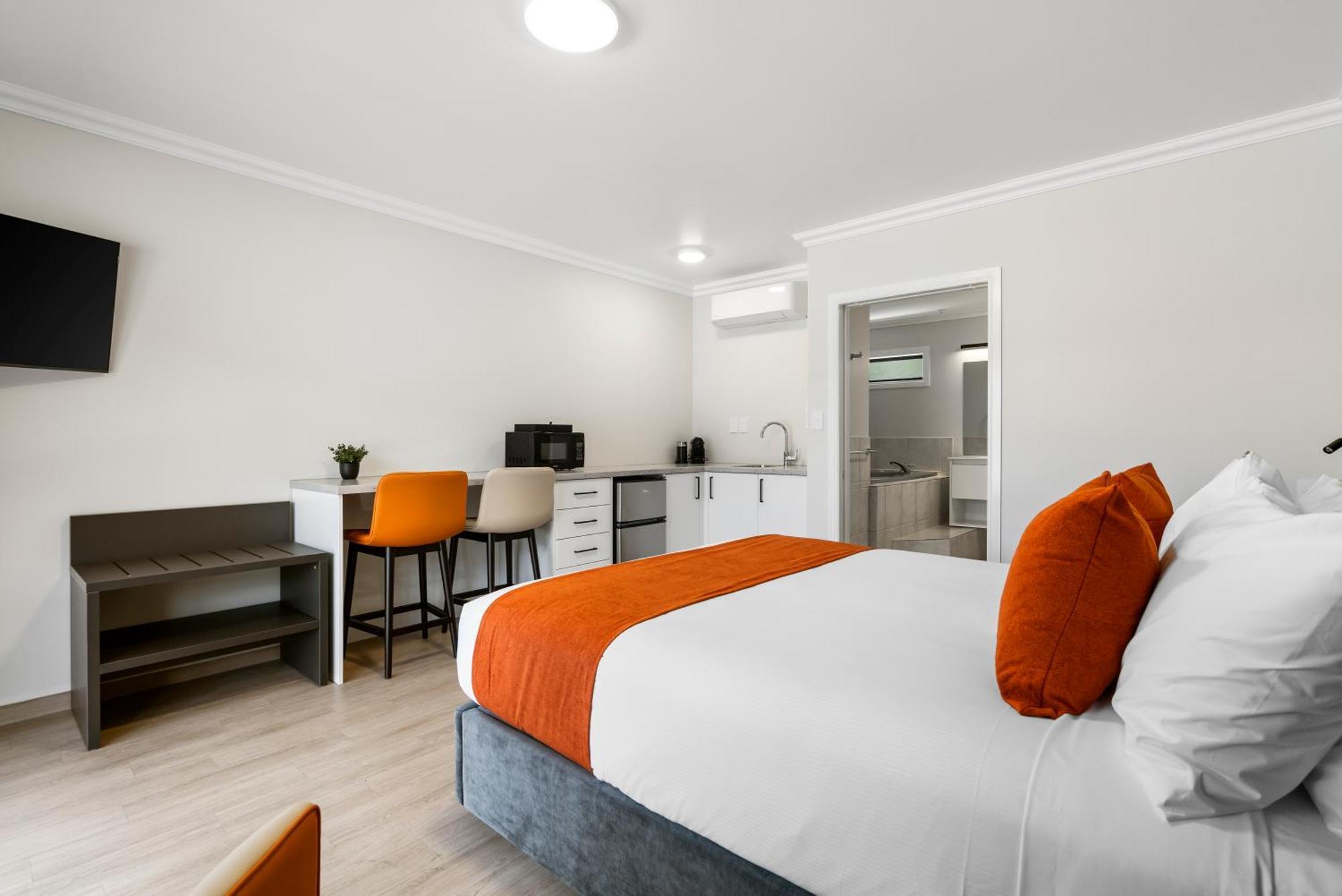 Stay 284 Rotorua - Refurbished Modern Accommodation Eksteriør billede