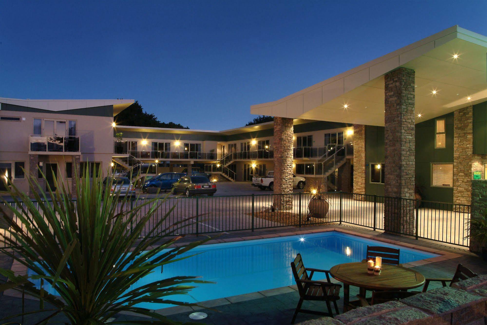 Stay 284 Rotorua - Refurbished Modern Accommodation Eksteriør billede